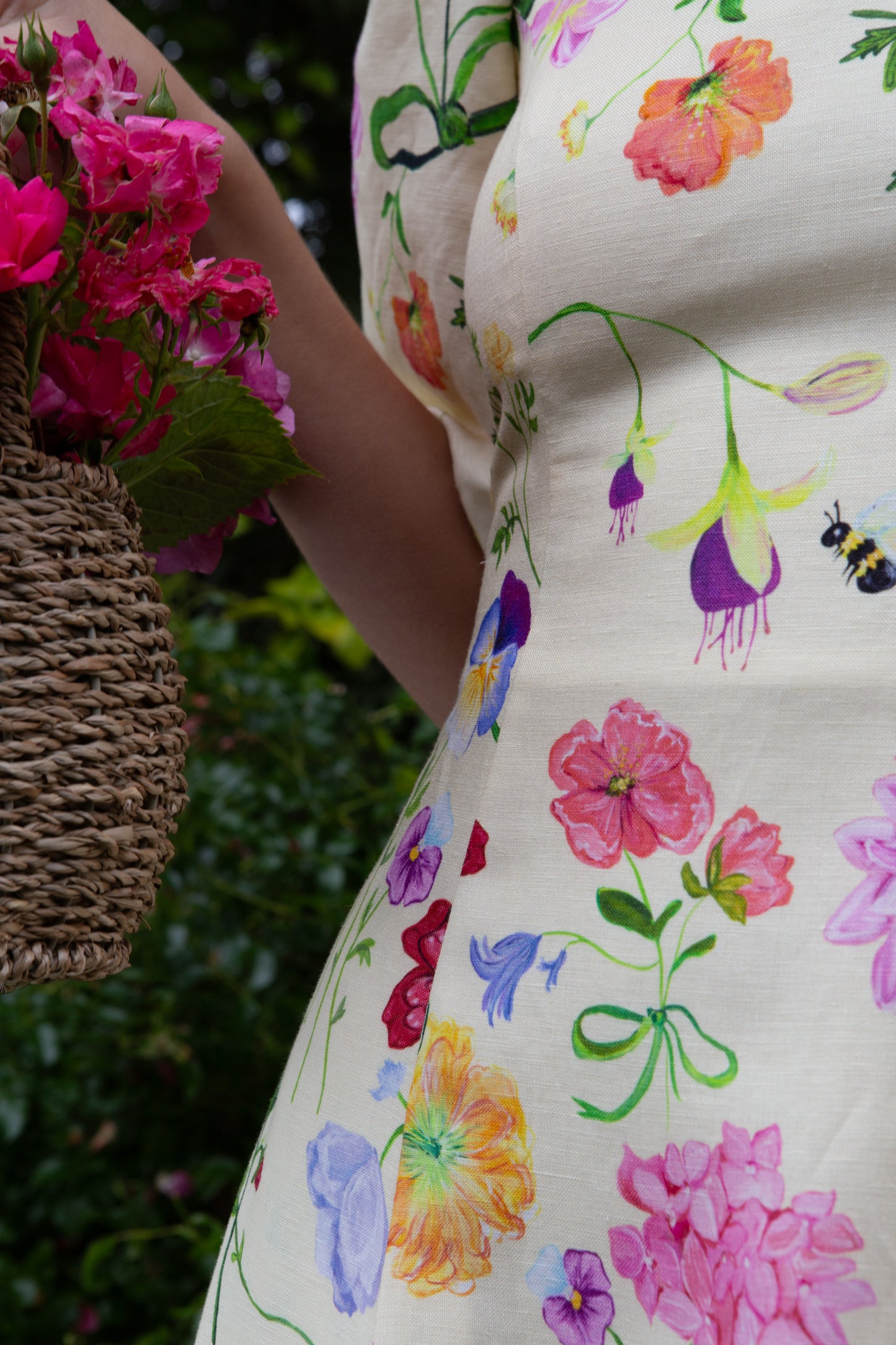 Lila Dreamscape Midi Dress- Butter Yellow