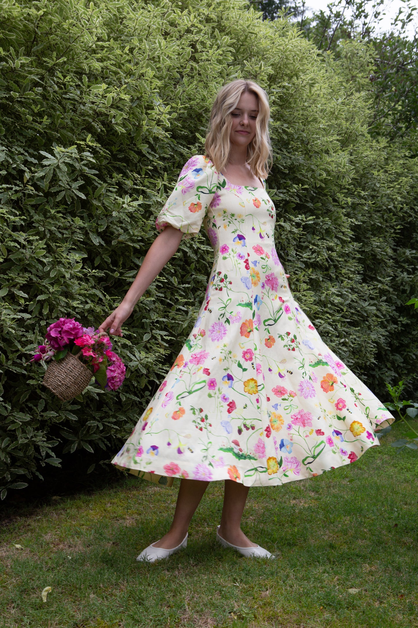Lila Dreamscape Midi Dress- Butter Yellow