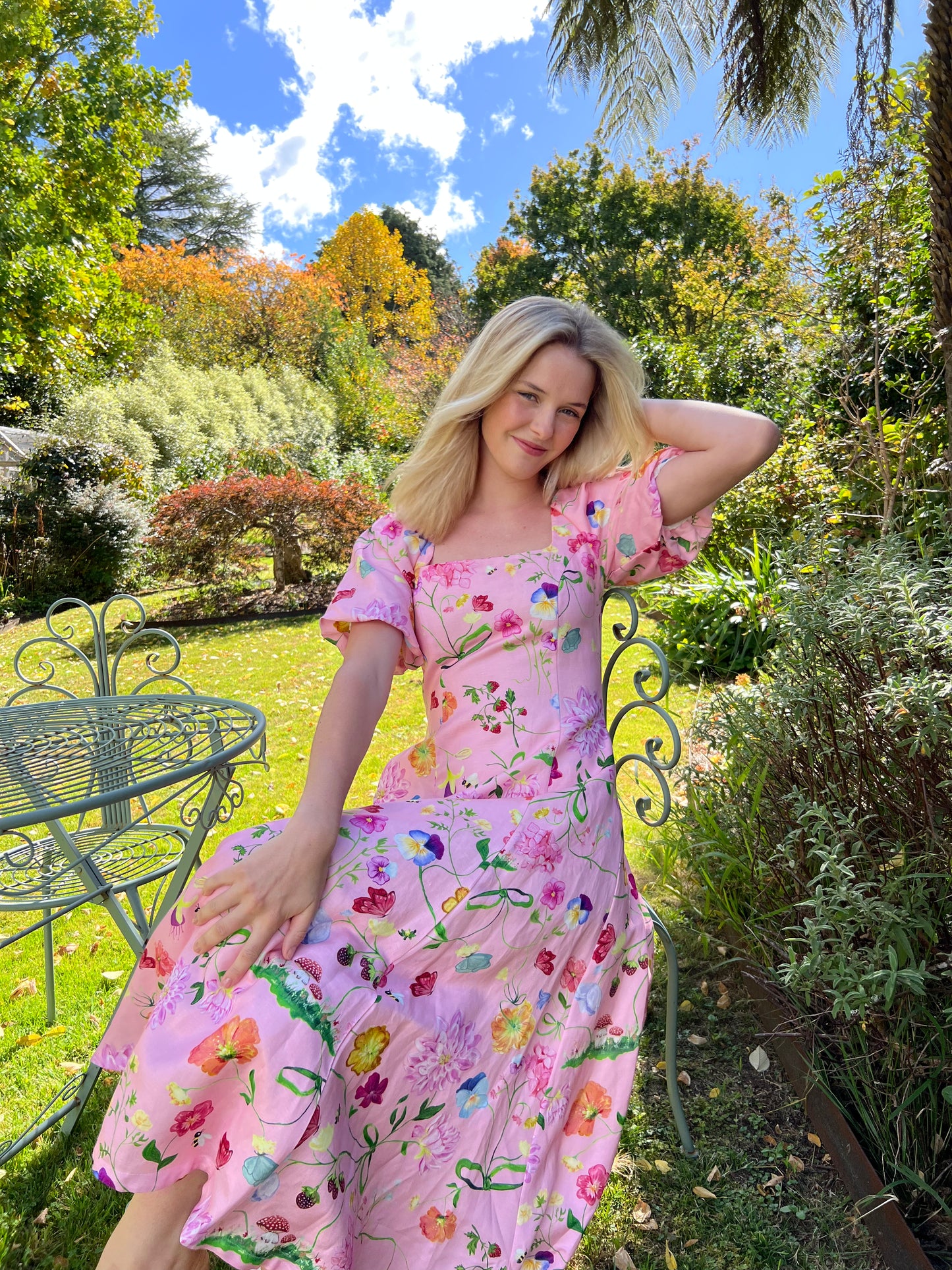 Lila Dreamscape Midi Dress- Rosy Pink