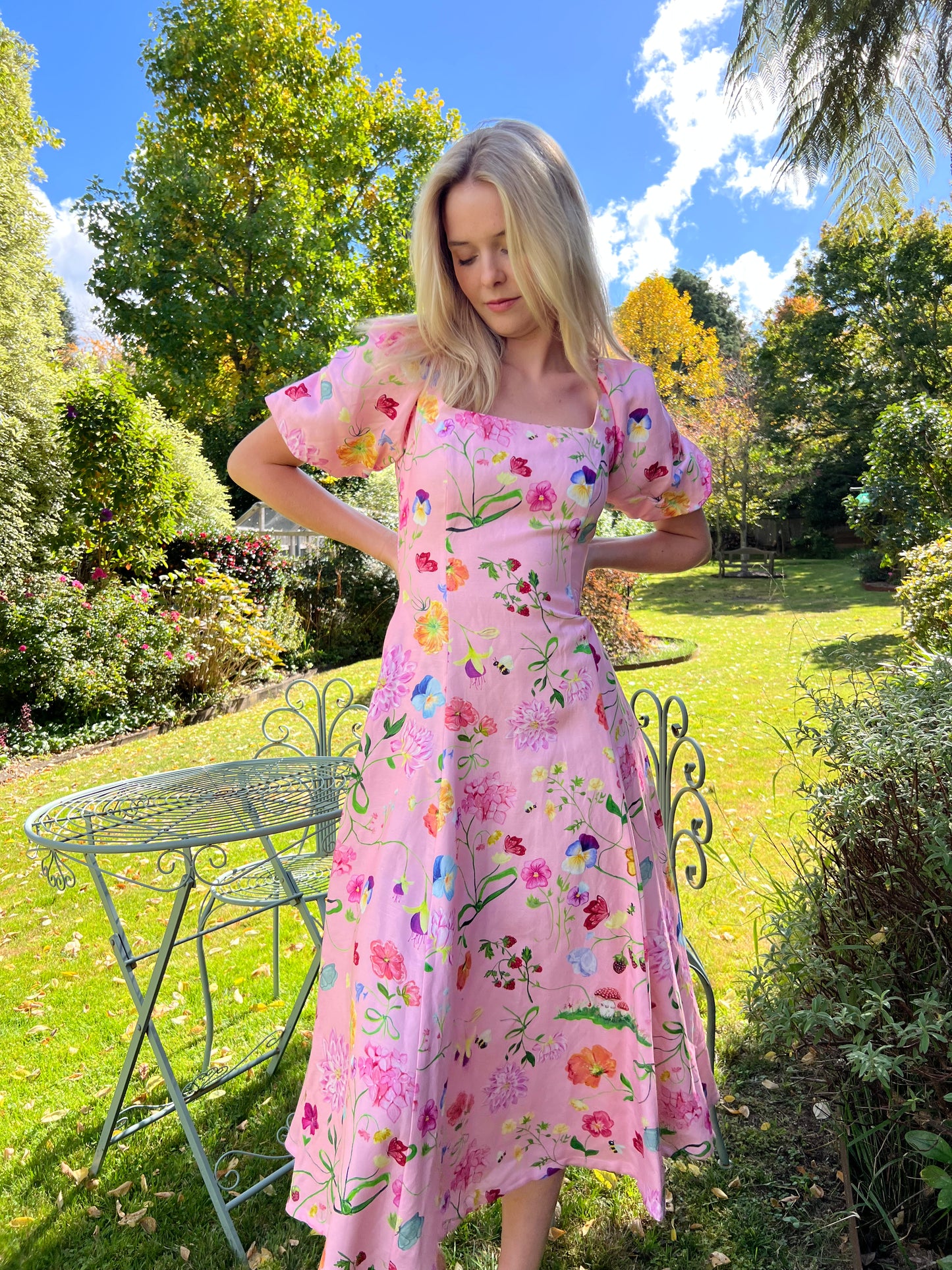 Lila Dreamscape Midi Dress- Rosy Pink