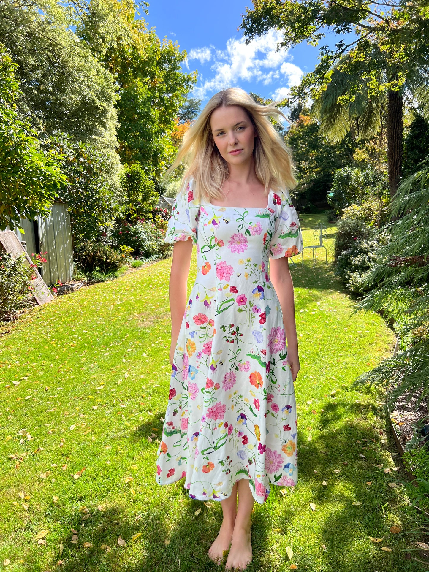 Lila Dreamscape Midi Dress- White