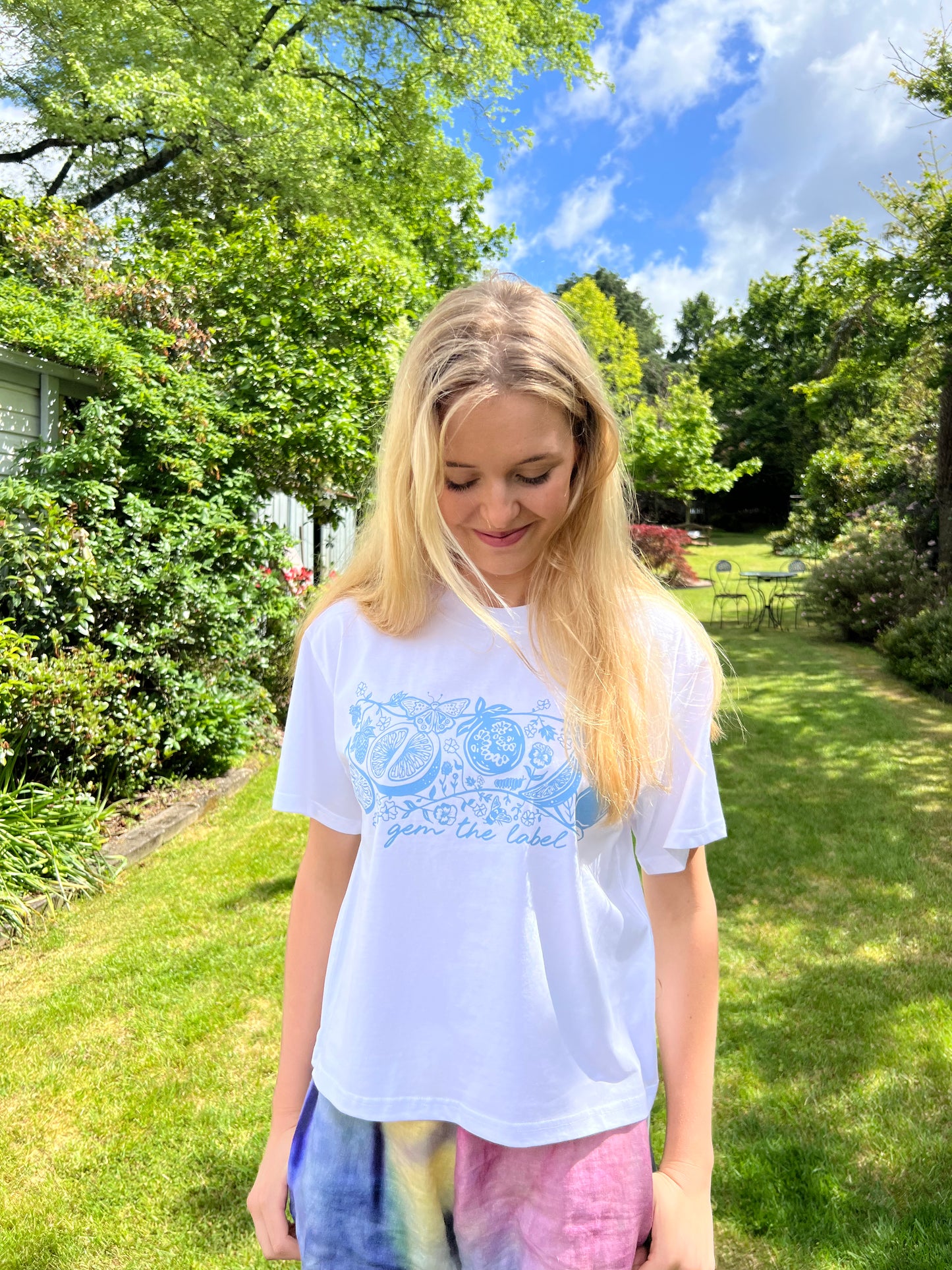 Slice Tee- cornflower blue