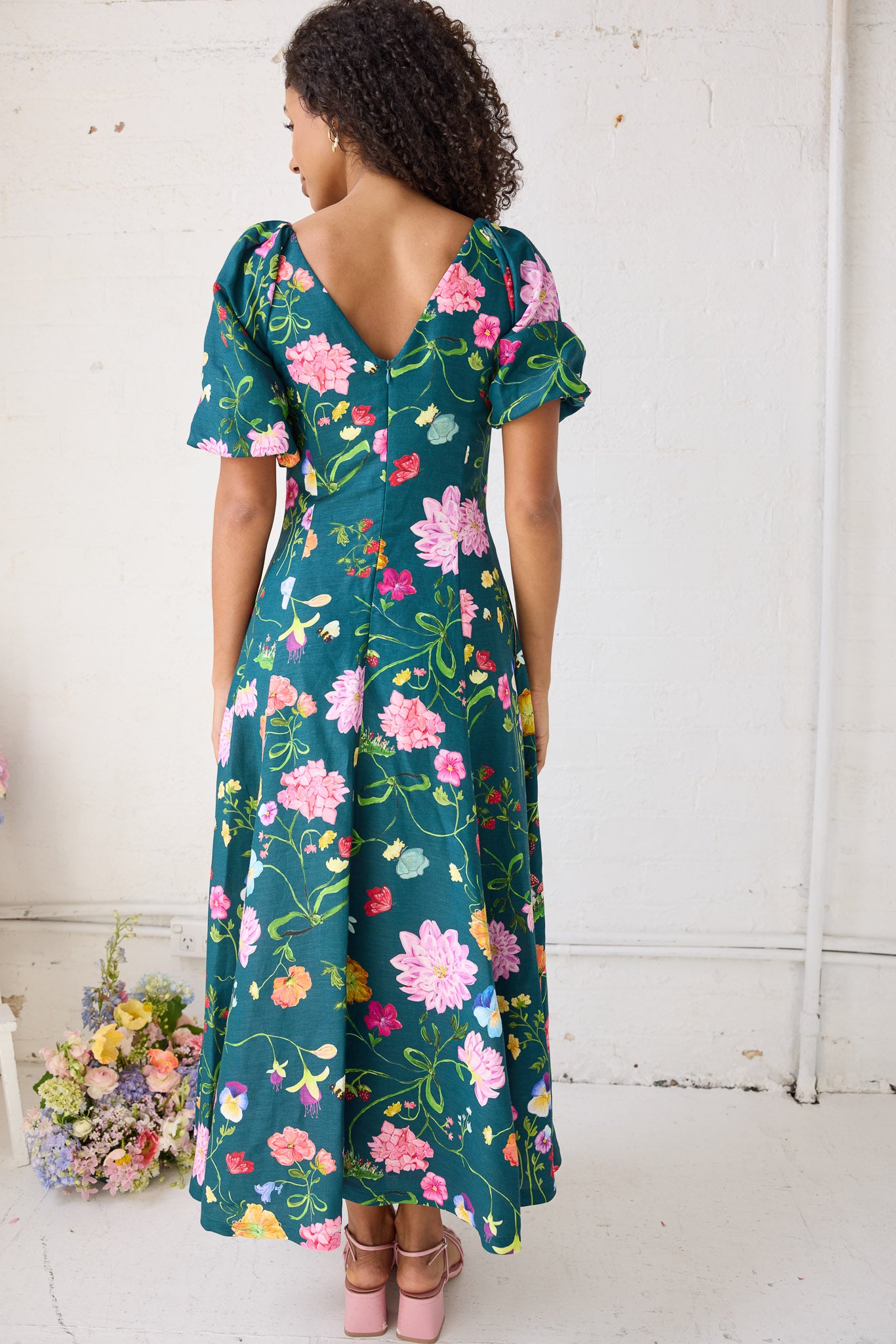 Lila Dreamscape Midi Dress- Forest Green