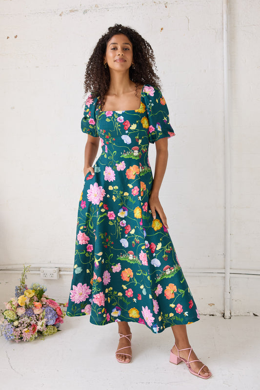Lila Dreamscape Midi Dress- Forest Green