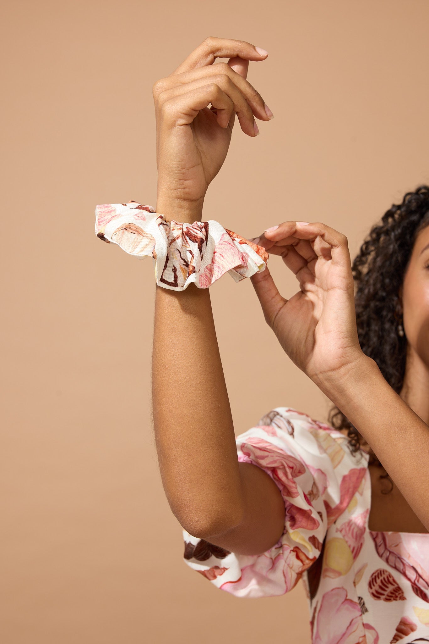 White Seashell Scrunchie