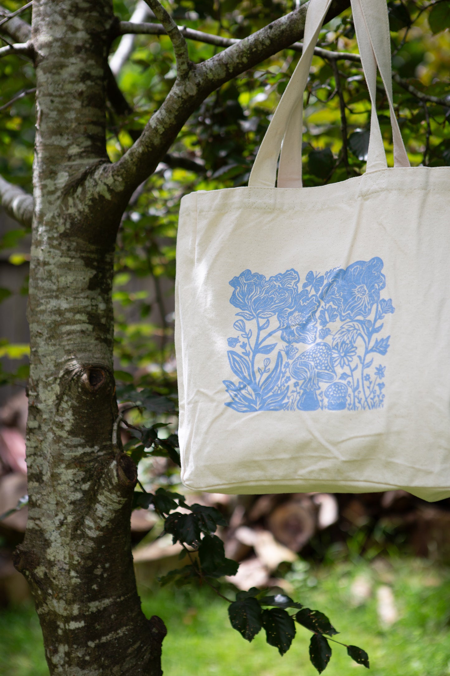 Cornflower Blue Flora Screen-printed Tote